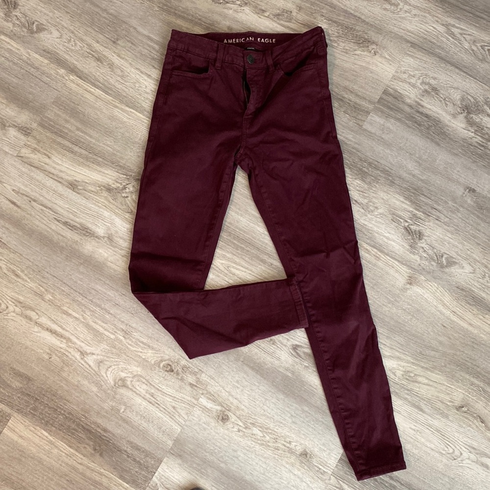 American Eagle size 4 stretch jeans